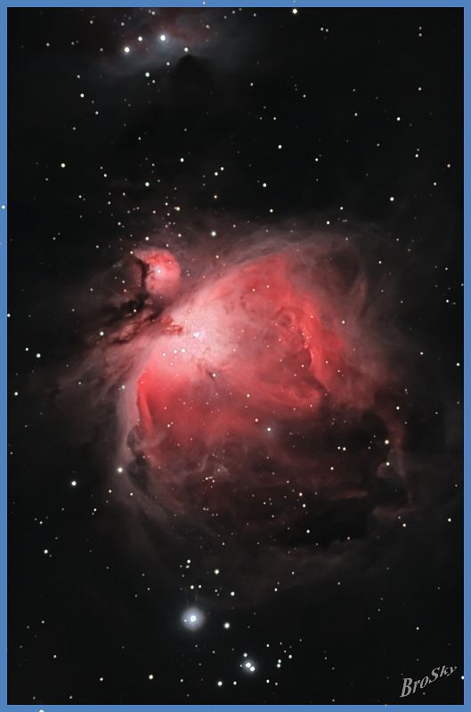 M42_250109.jpg -    Objekt: M42 - Orionnebel    Sternbild: Orion - Orion Aufnahmeort: Senden Aufnahmedatum: 25.01.2009 Belichtung: 12 x 15 sec, 12 x 30 sec, 12 x 60 sec und 15 x 180 sec Optik: 127 mm Meade Triplett Apo Kamera: Canon 400D mit Lumicon Deep Sky Filter 