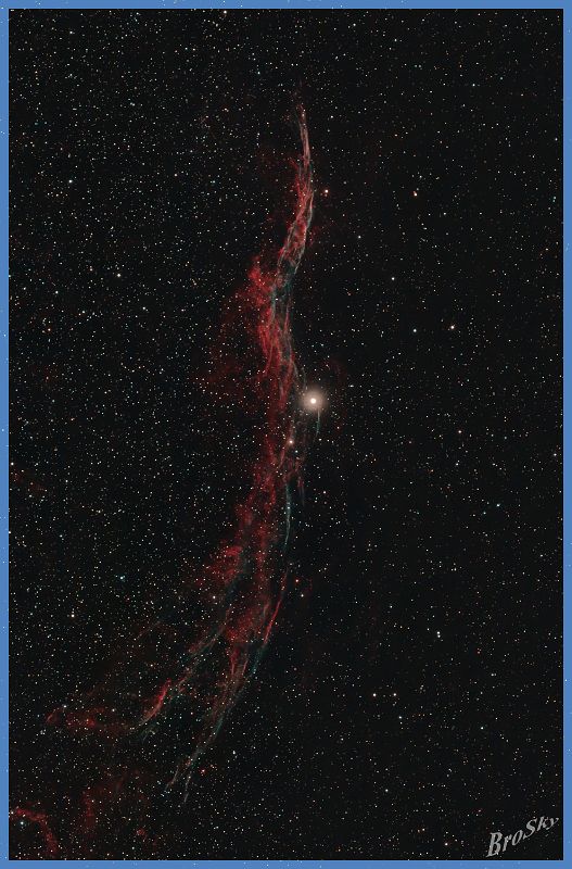 NGC6960_250711.jpg -    Objekt: NGC6888 - Cirrusnebel (westlicher Teil)    Sternbild: Cygnus - Schwan Aufnahmeort: Senden Aufnahmedatum: 25.07.2011 Belichtung: 20 x 300 sec Optik: Takahashi 120 mm TSA mit 2'' TS-Flattener Kamera: Canon 400D Astro mit Hutech IDAS V4 Filter 