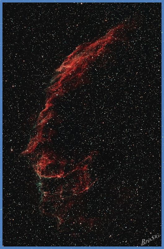 NGC6992_101010.jpg -    Objekt: NGC6992 - Cirrusnebel (östlicher Teil)    Sternbild: Cygnus - Schwan Aufnahmeort: Senden Aufnahmedatum: 10.10.2010 Belichtung: 16 x 300 sec Optik: Takahashi 120 mm TSA mit 2,5'' TS-Flattener Kamera: Canon 400D Astro mit Lumicon Deep Sky Filter 