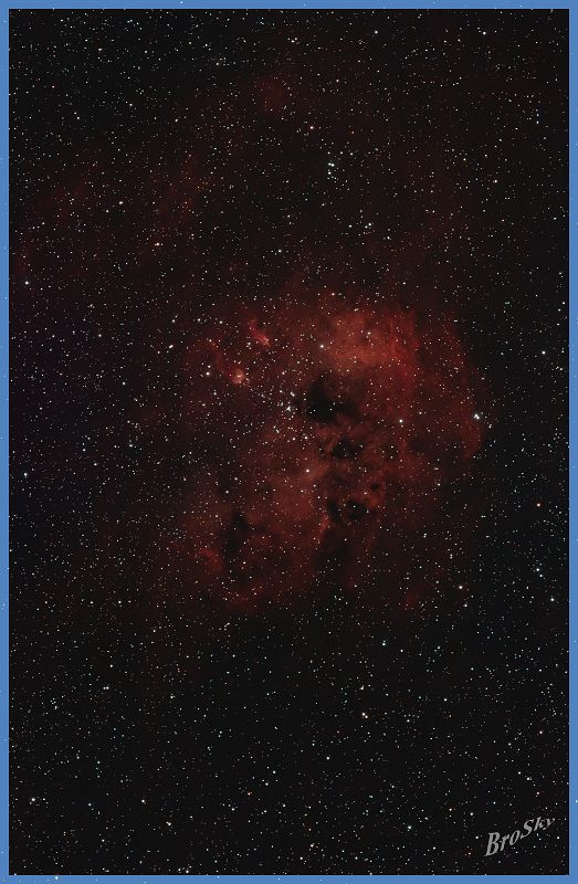 NGC1893_080311.jpg -    Objekt: NGC1893    Sternbild: Auriga - Fuhrmann Aufnahmeort: Senden Aufnahmedatum: 10.04.2011 Belichtung: 16 x 300 sec Optik: Takahashi 120mm TSA mit 2'' TS-Flattener Kamera: Canon 400D Astro mit Lumicon Deep Sky Filter 